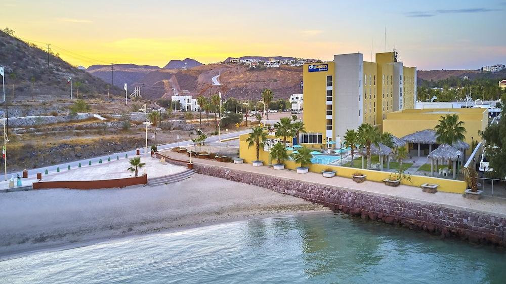 City Express By Marriott لاباز المظهر الخارجي الصورة