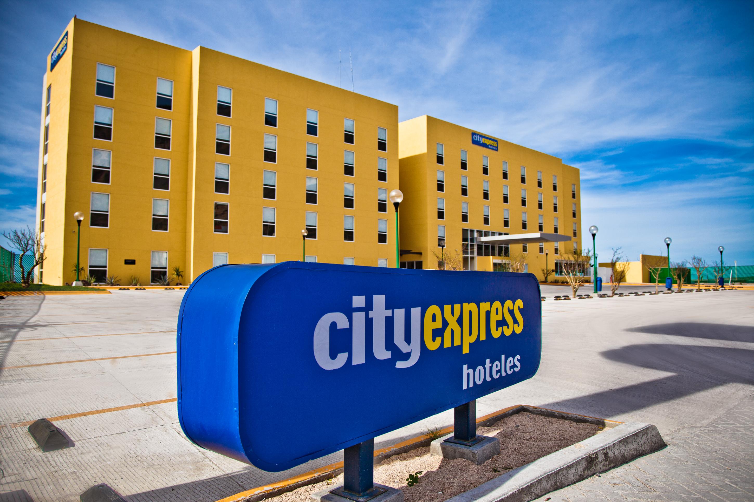 City Express By Marriott لاباز المظهر الخارجي الصورة