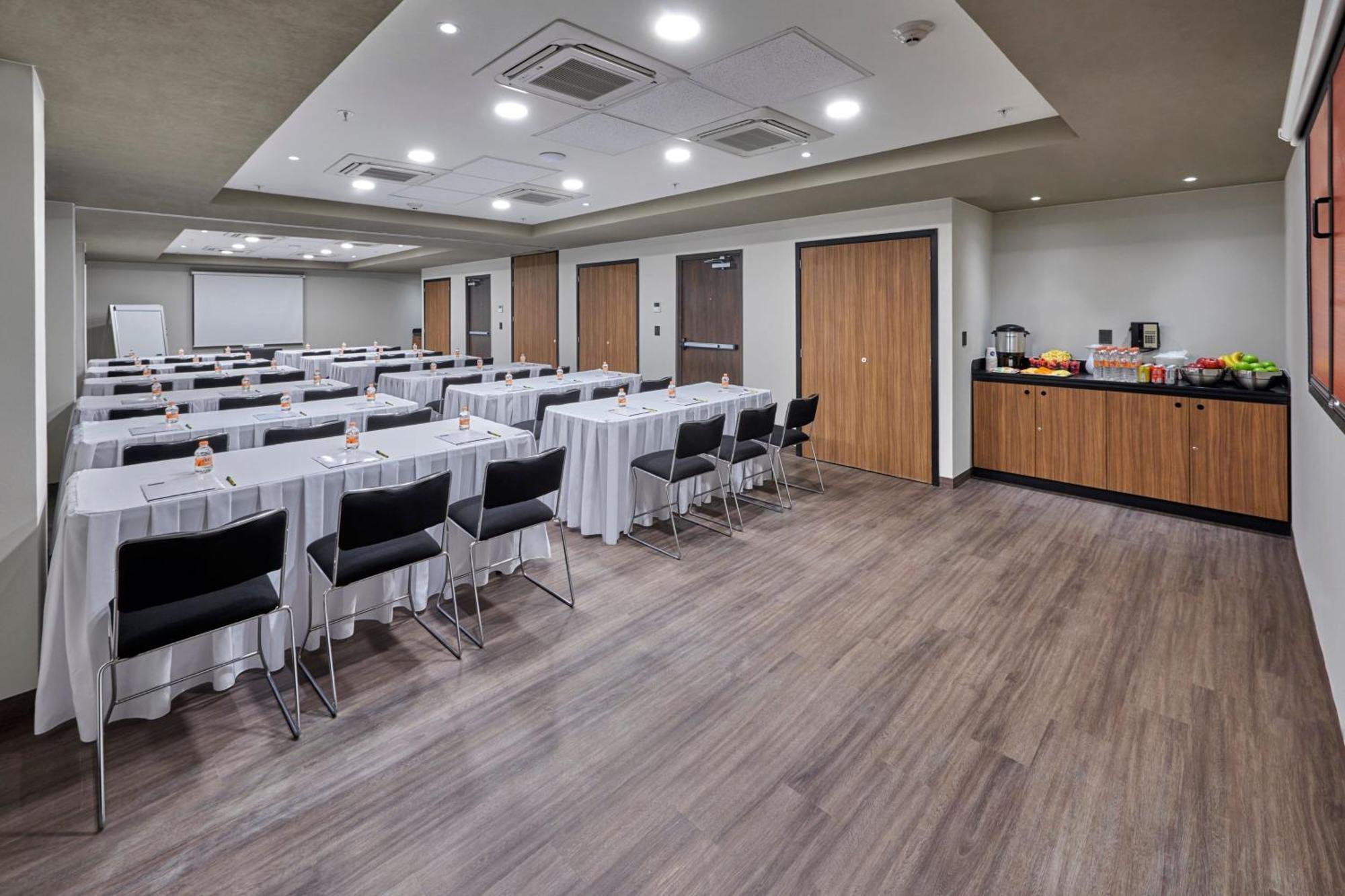 City Express By Marriott لاباز المظهر الخارجي الصورة