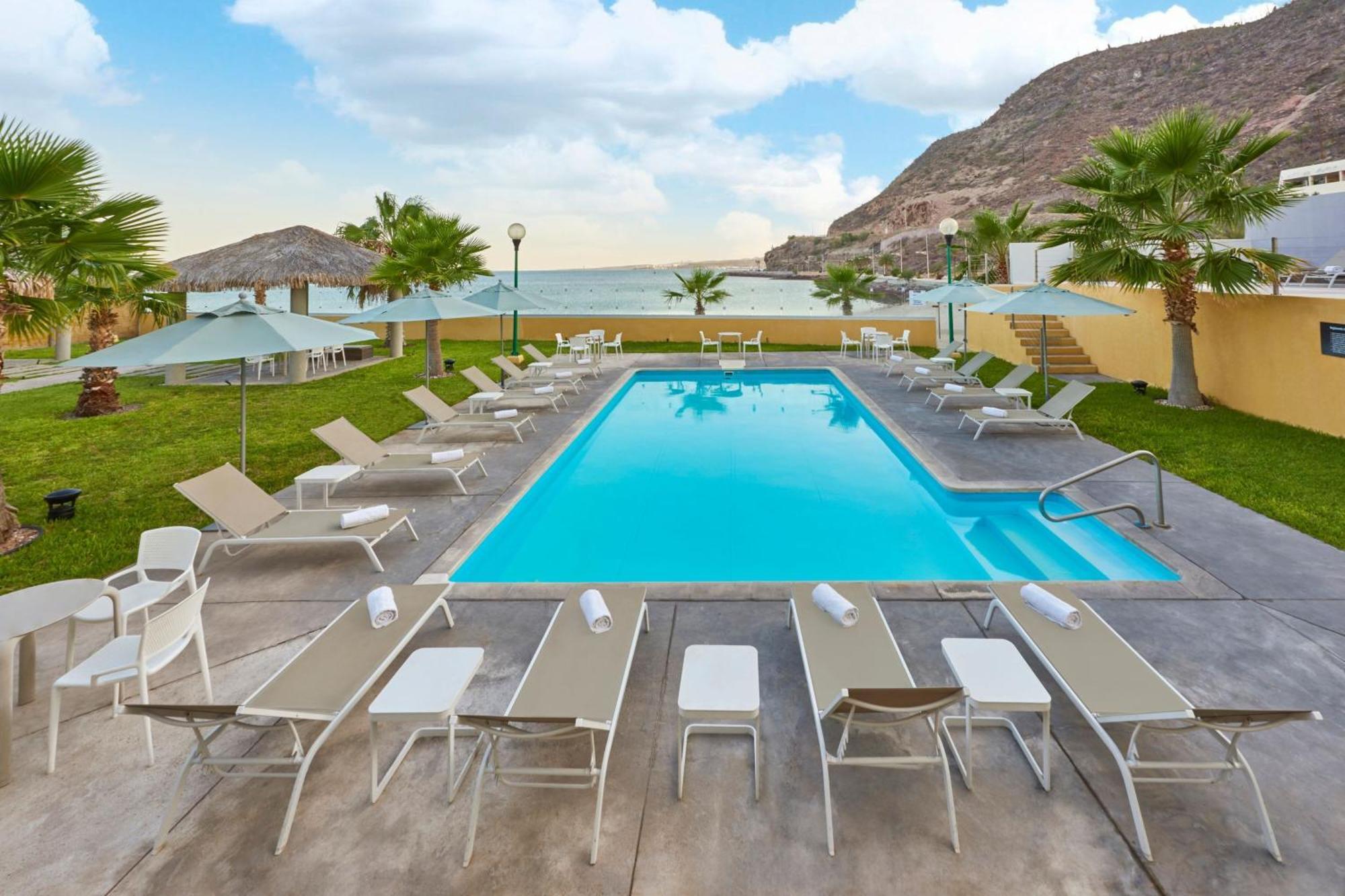 City Express By Marriott لاباز المظهر الخارجي الصورة